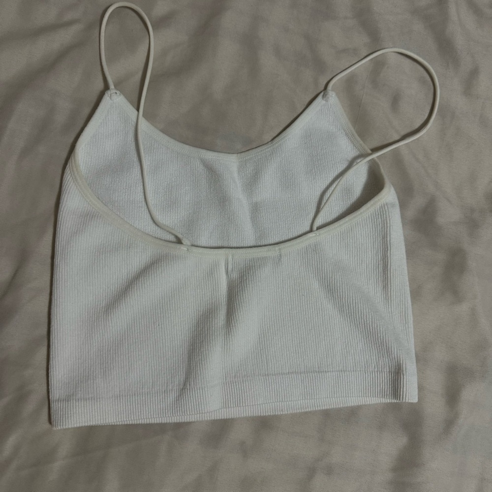 White Top - Picture 3 of 4